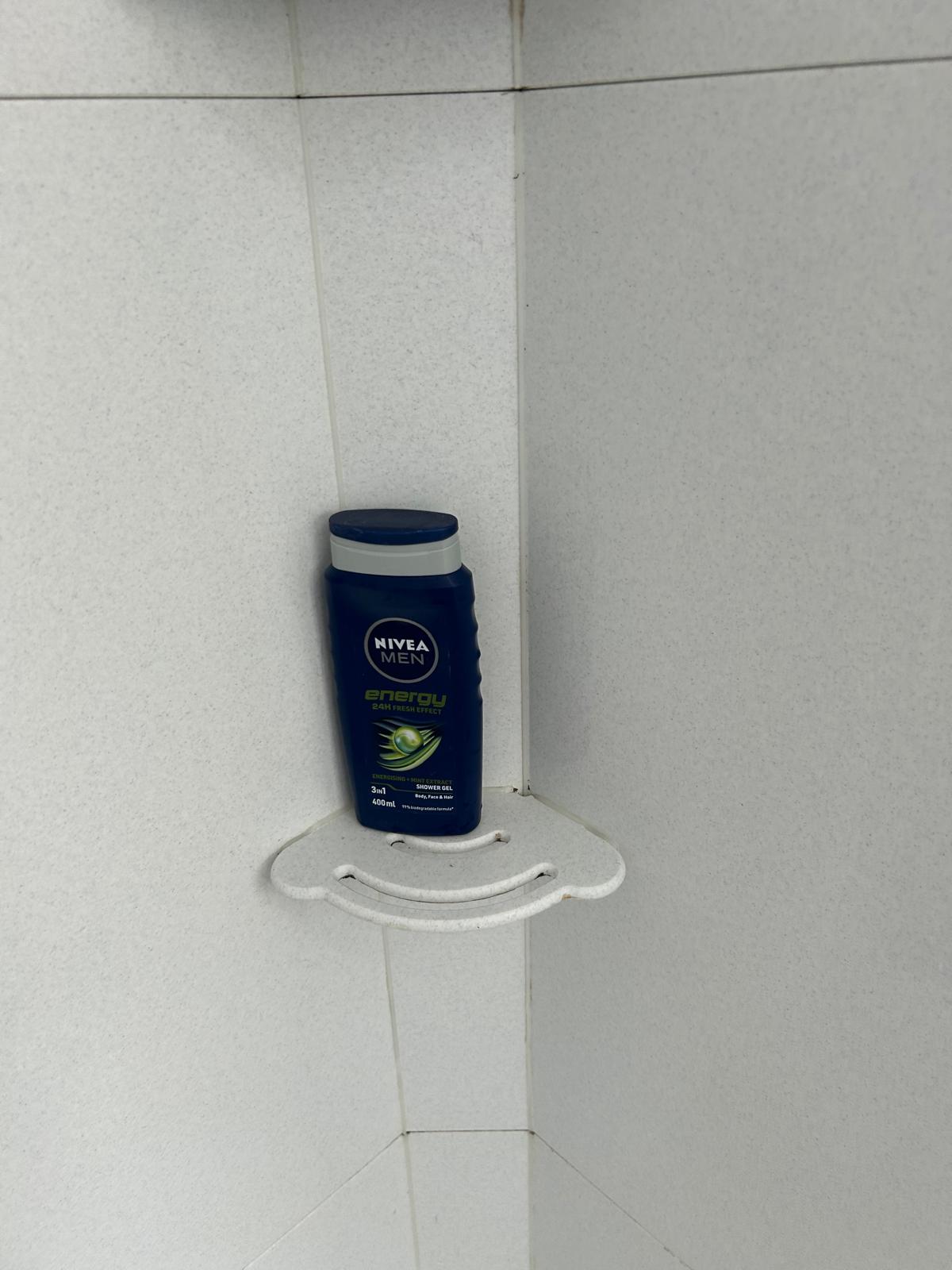 Deep clean to HMO (youth hostel)