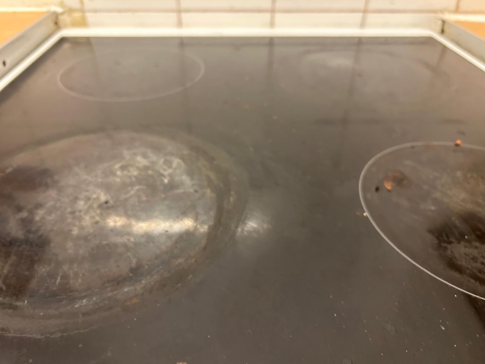 Deep clean to HMO (youth hostel)