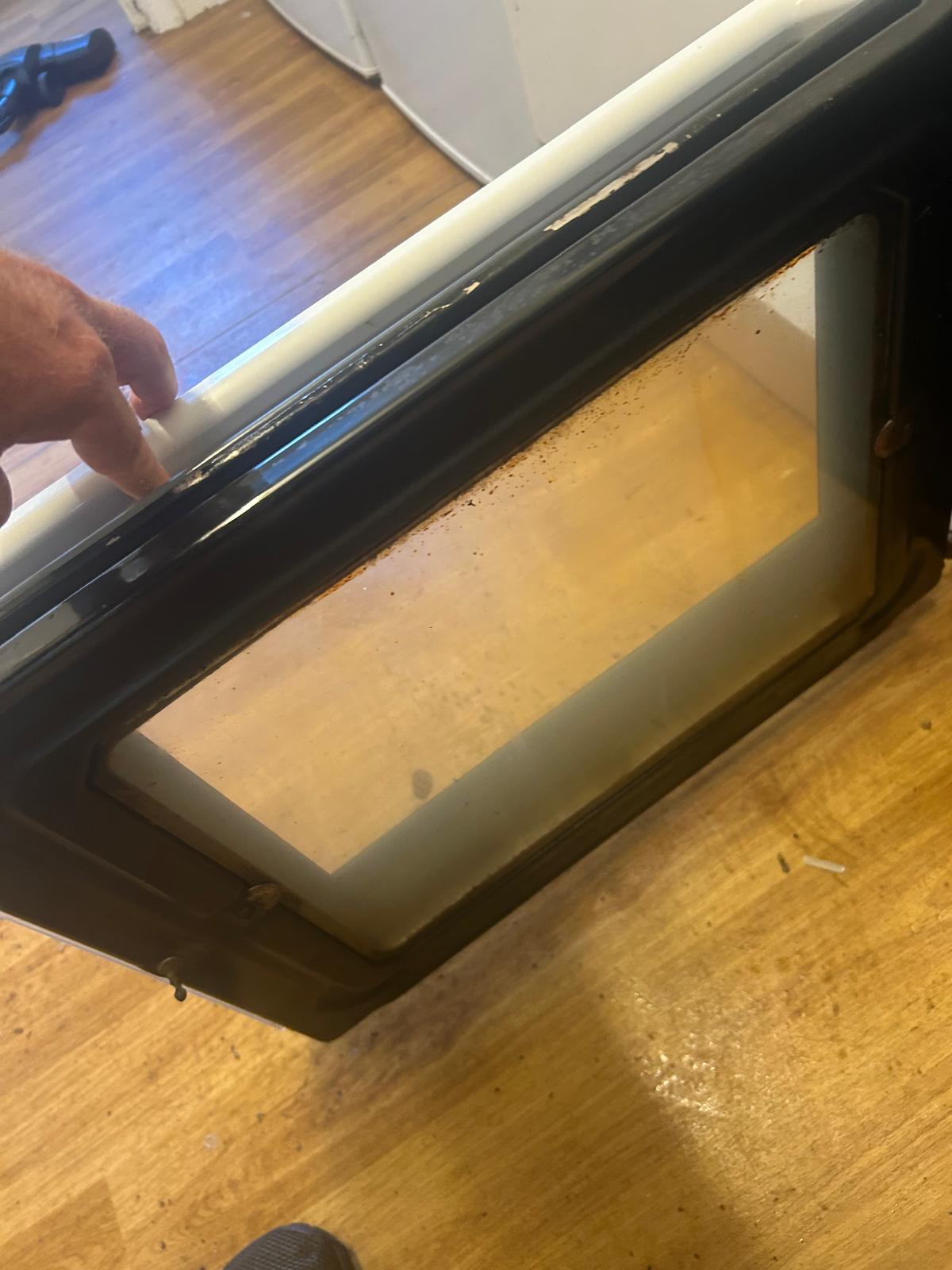 Deep clean to HMO (youth hostel)